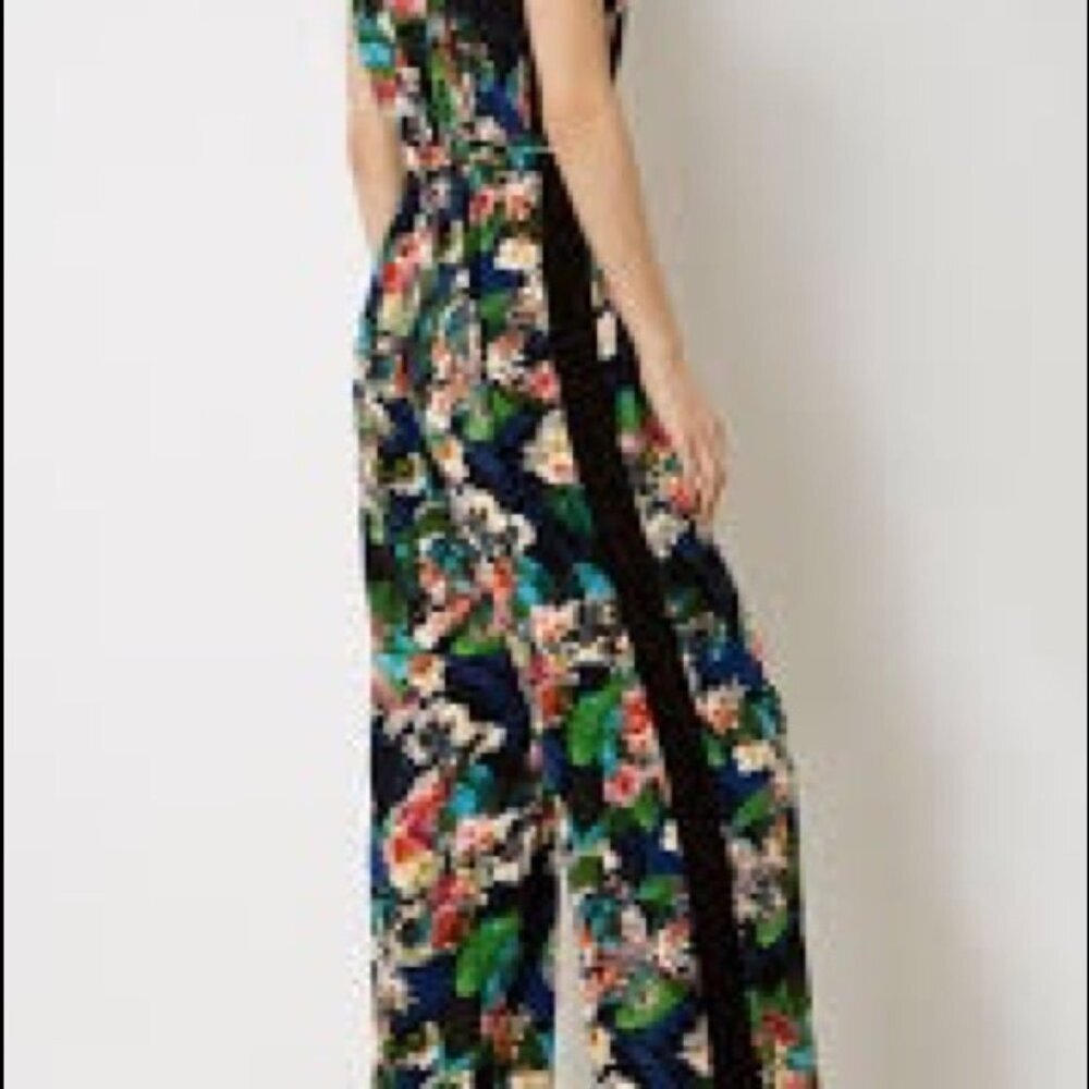 Karen Millen Navy Tropical Floral Belted Jumpsuit 6 - Picture 3 of 8